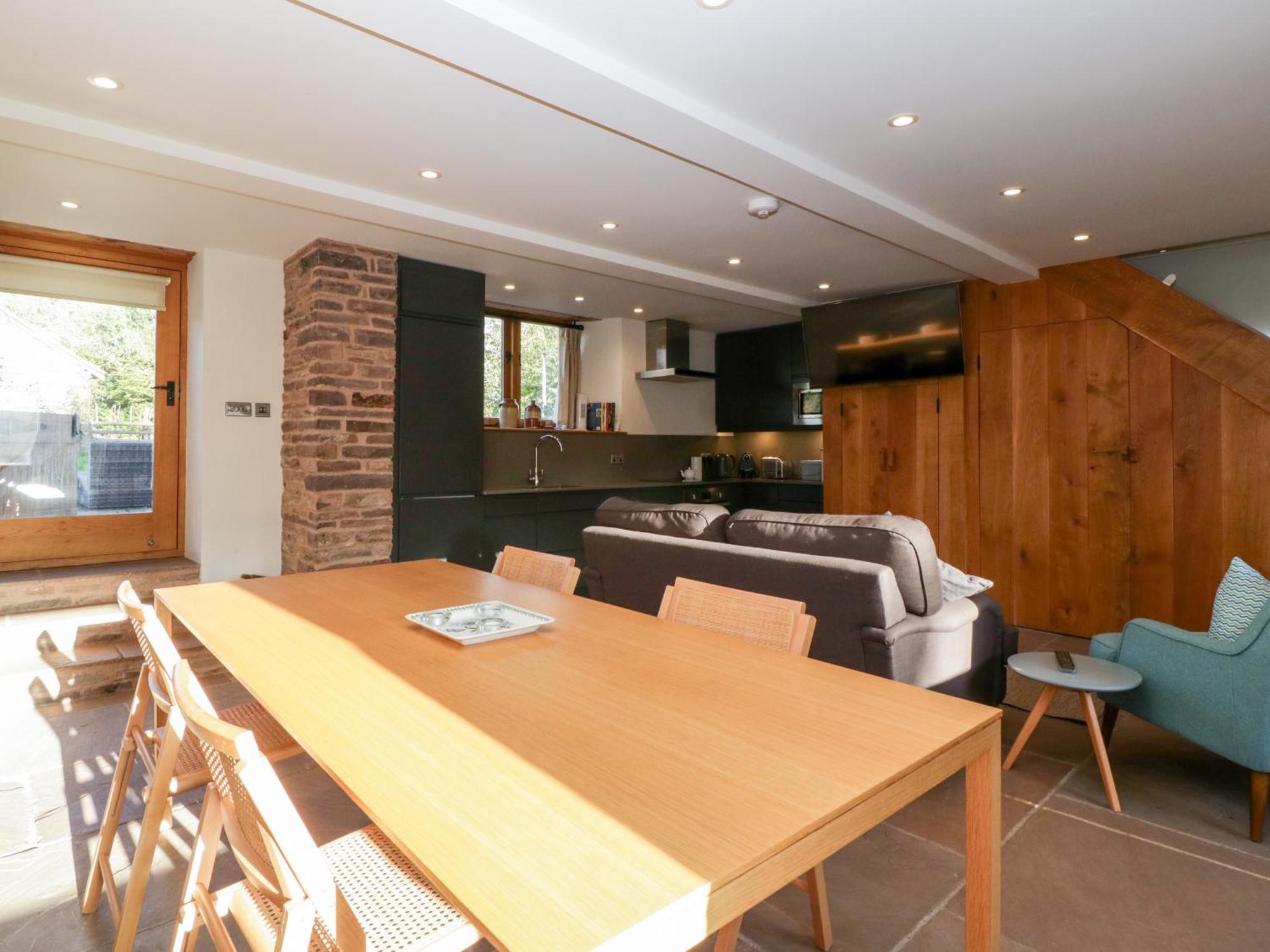 Barn Cottage 莱明斯特 外观 照片