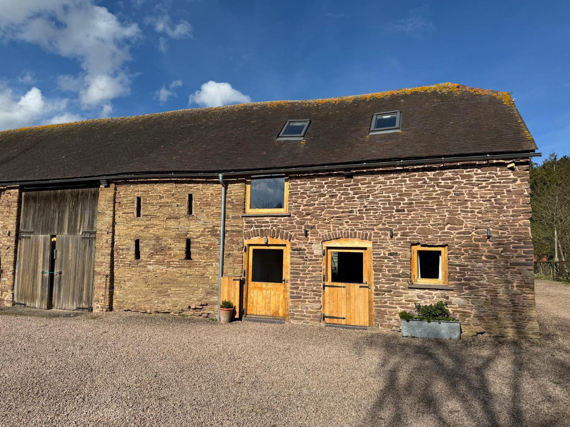 Barn Cottage 莱明斯特 外观 照片